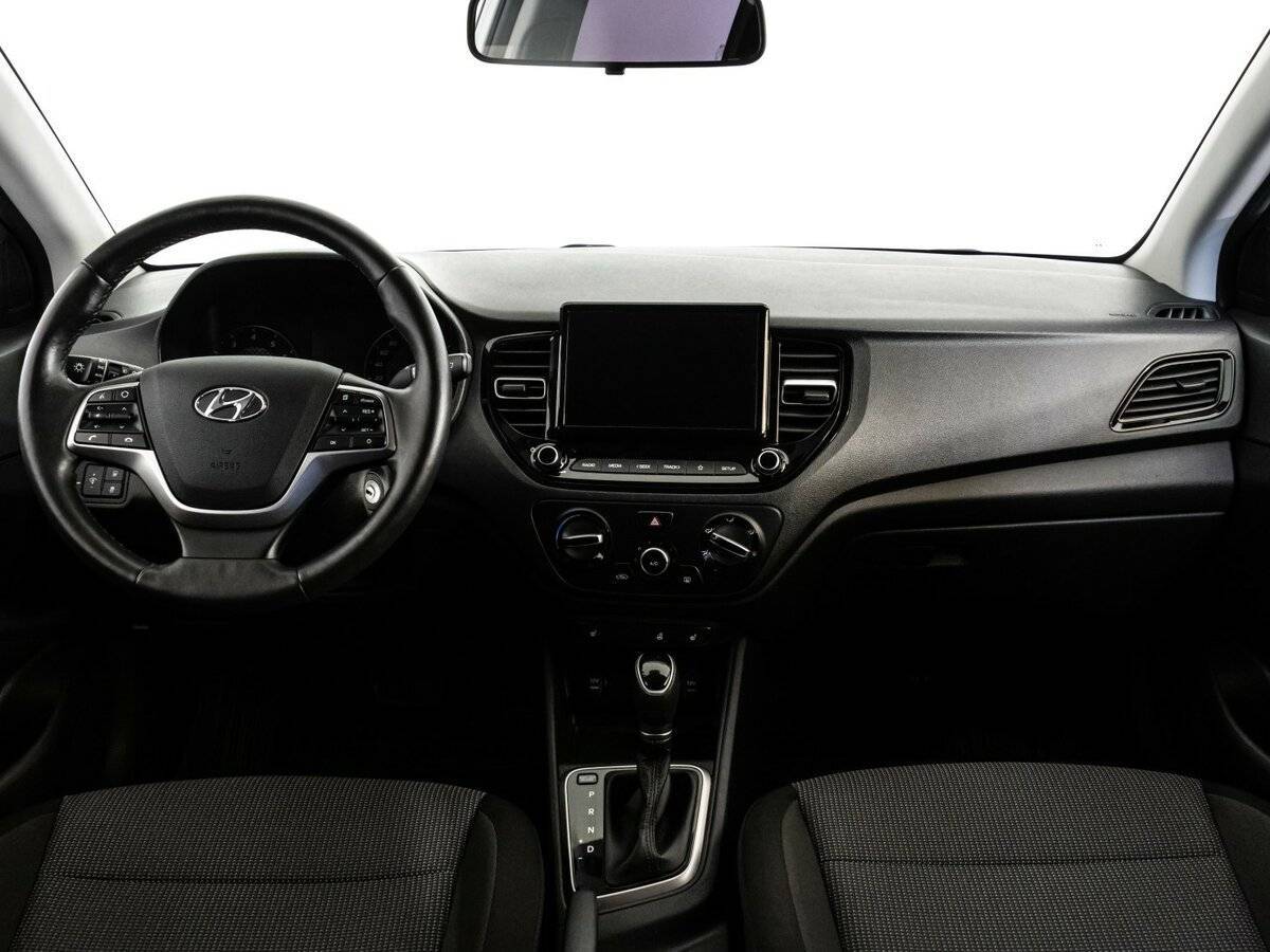 Hyundai Solaris с пробегом — 2021 год. Фото: #7