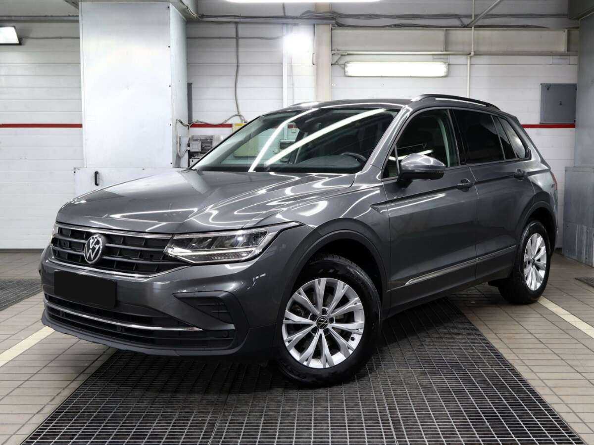 Volkswagen Tiguan с пробегом — 2021 год. Фото: #0