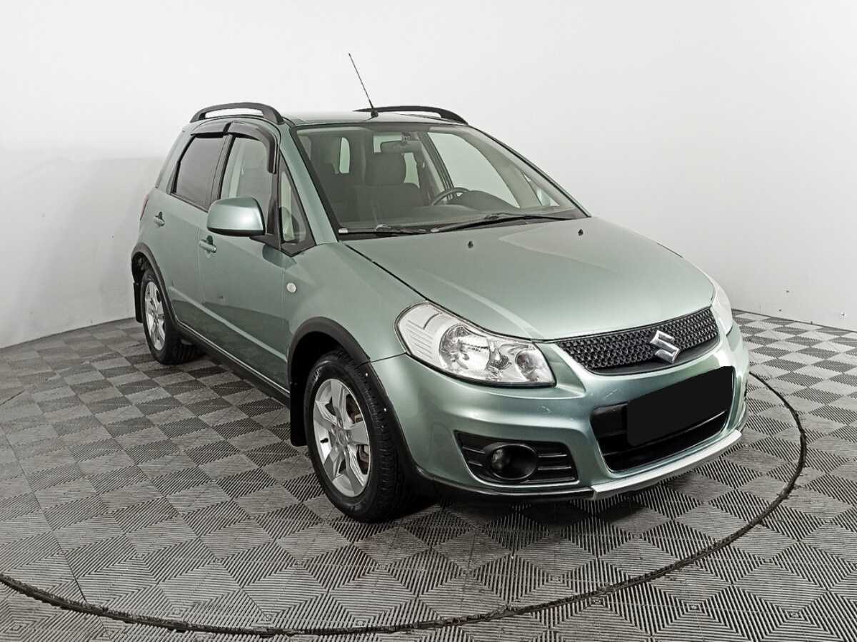 Suzuki SX4 с пробегом — 2013 год. Фото: #2