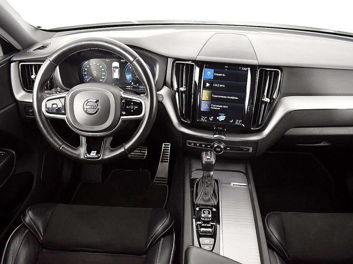 Volvo XC60 с пробегом — 2018 год. Фото: #11