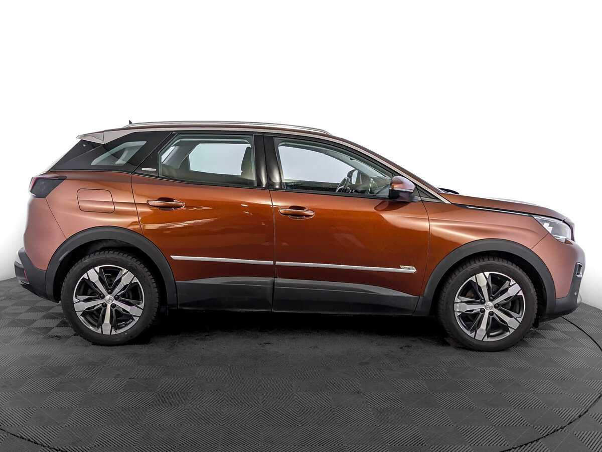 Peugeot 3008 с пробегом — 2017 год. Фото: #3