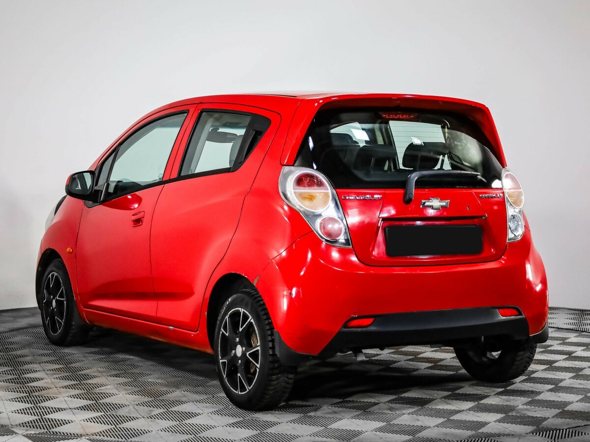 Chevrolet Spark с пробегом — 2012 год. Фото: #5