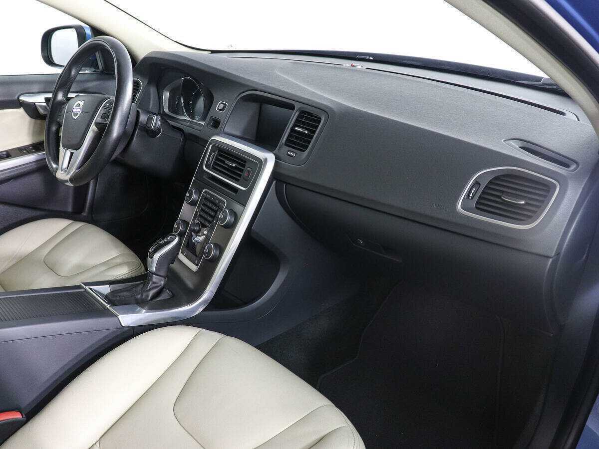 Volvo S60 с пробегом — 2014 год. Фото: #9