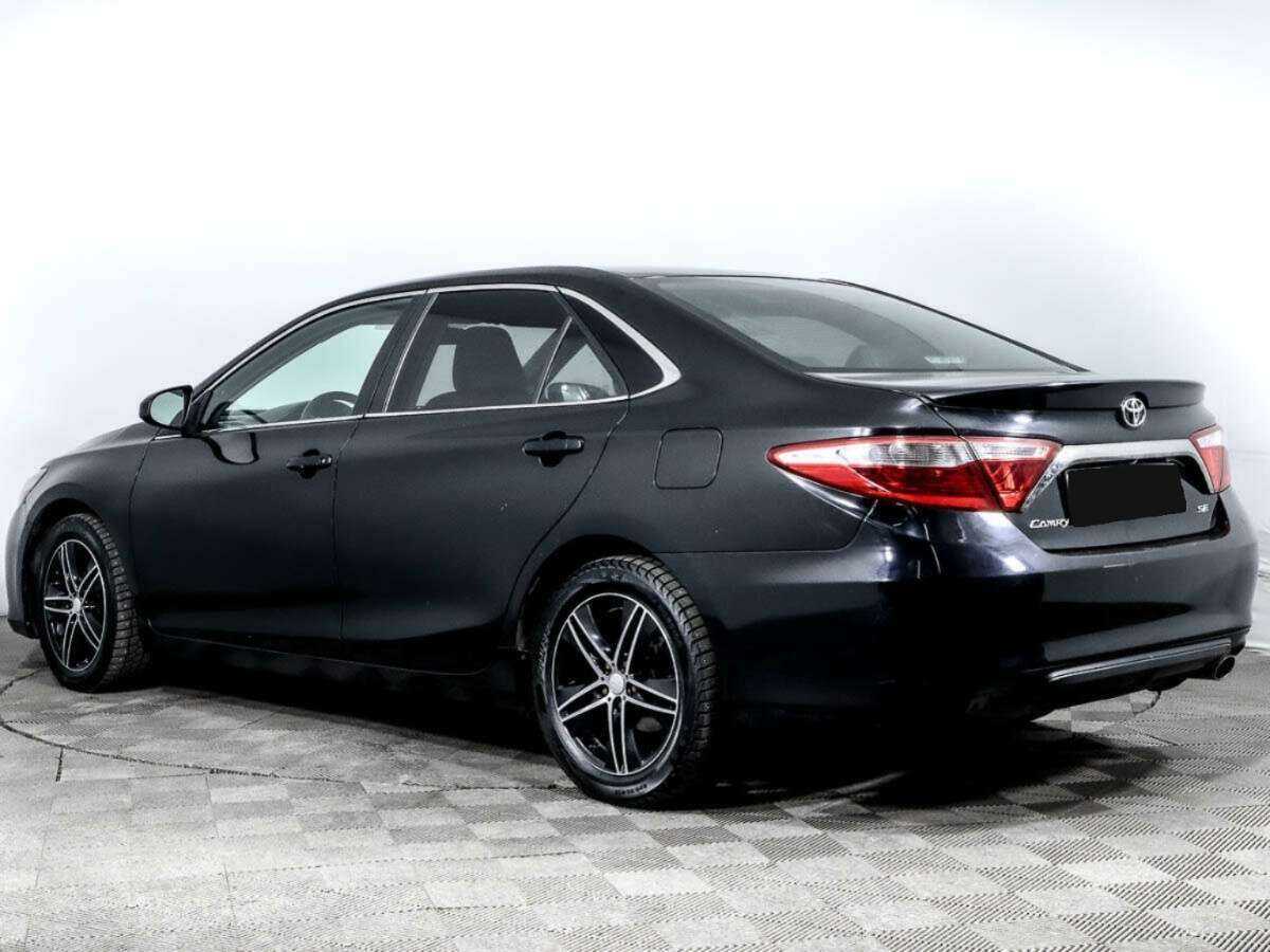 Toyota Camry с пробегом — 2014 год. Фото: #4