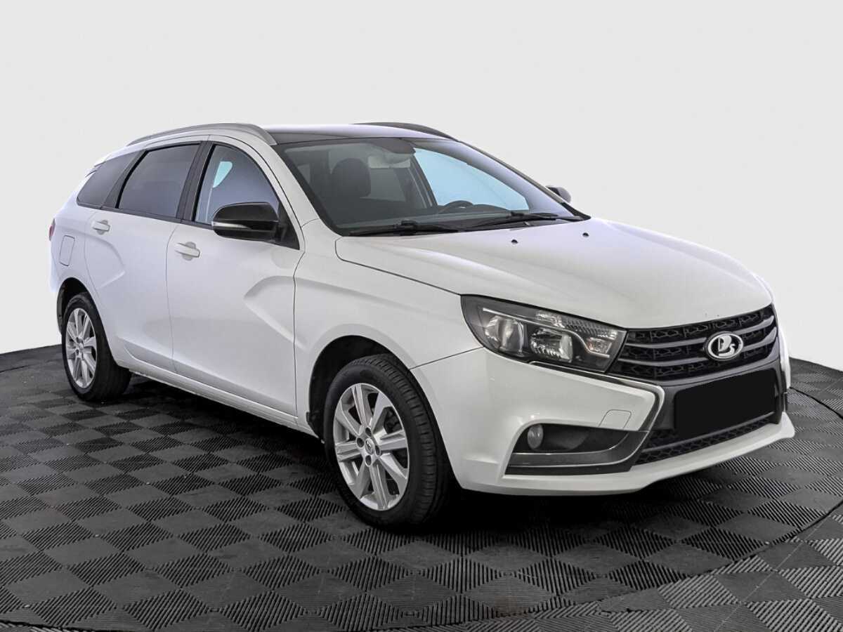 Lada (ВАЗ) Vesta с пробегом — 2021 год. Фото: #2
