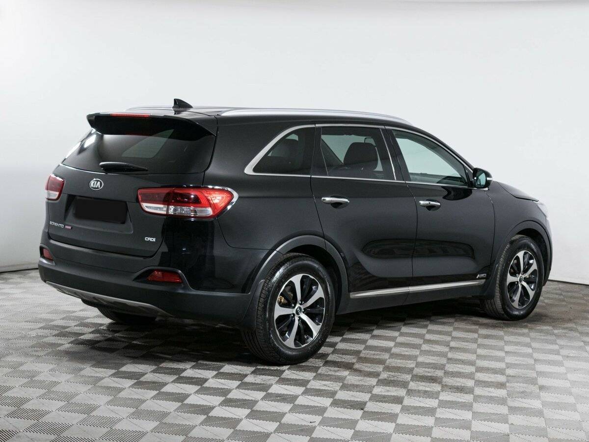 Kia Sorento с пробегом — 2017 год. Фото: #4