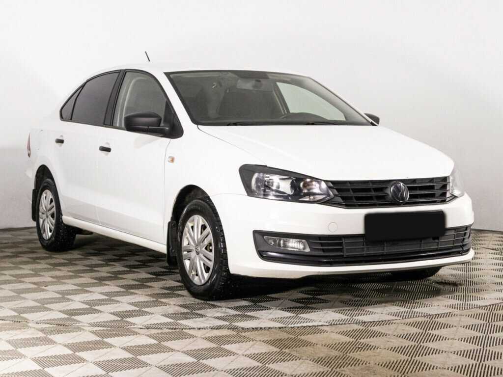 Volkswagen Polo с пробегом — 2016 год. Фото: #2