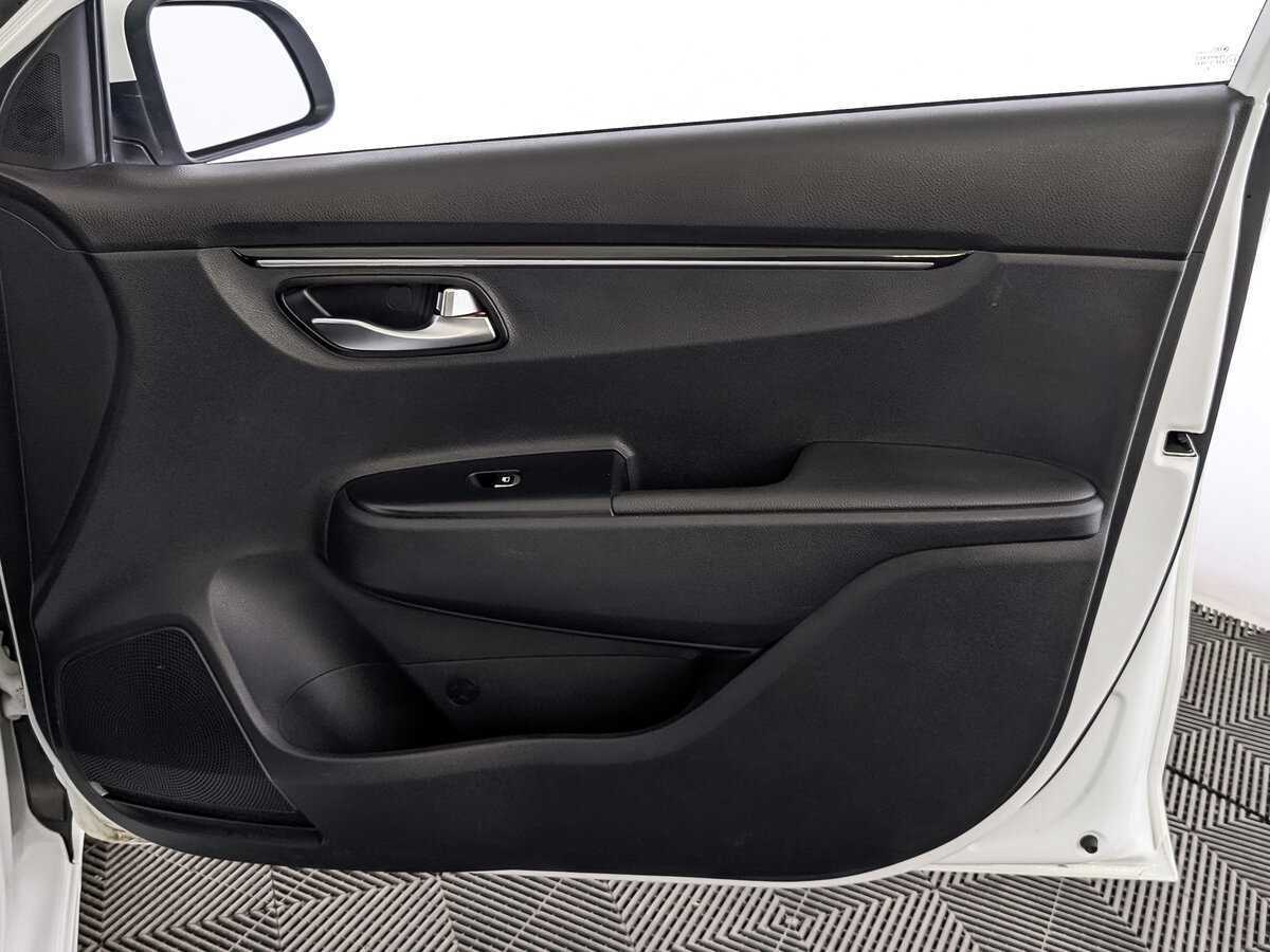Kia Rio с пробегом — 2018 год. Фото: #21