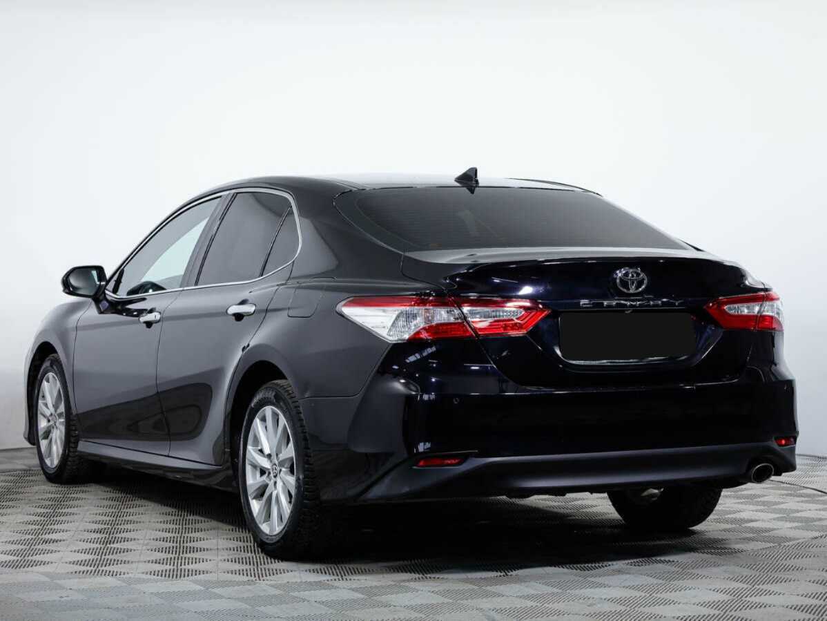 Toyota Camry с пробегом — 2020 год. Фото: #4