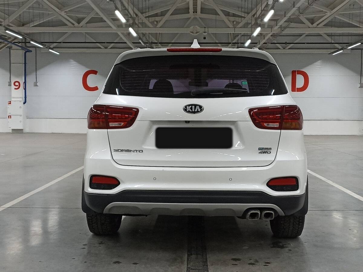 Kia Sorento с пробегом — 2018 год. Фото: #5