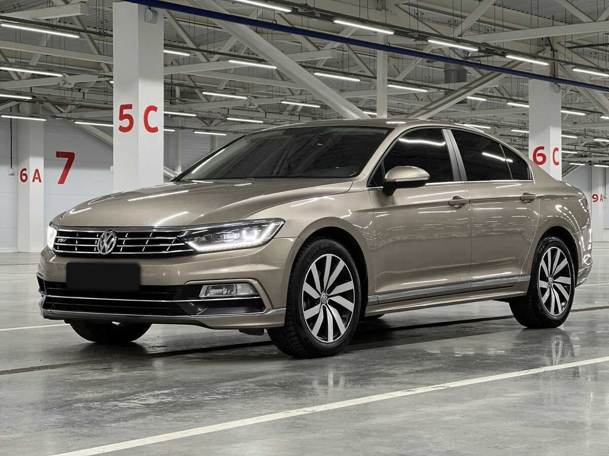 Volkswagen Passat с пробегом — 2016 год. Посмотреть фото