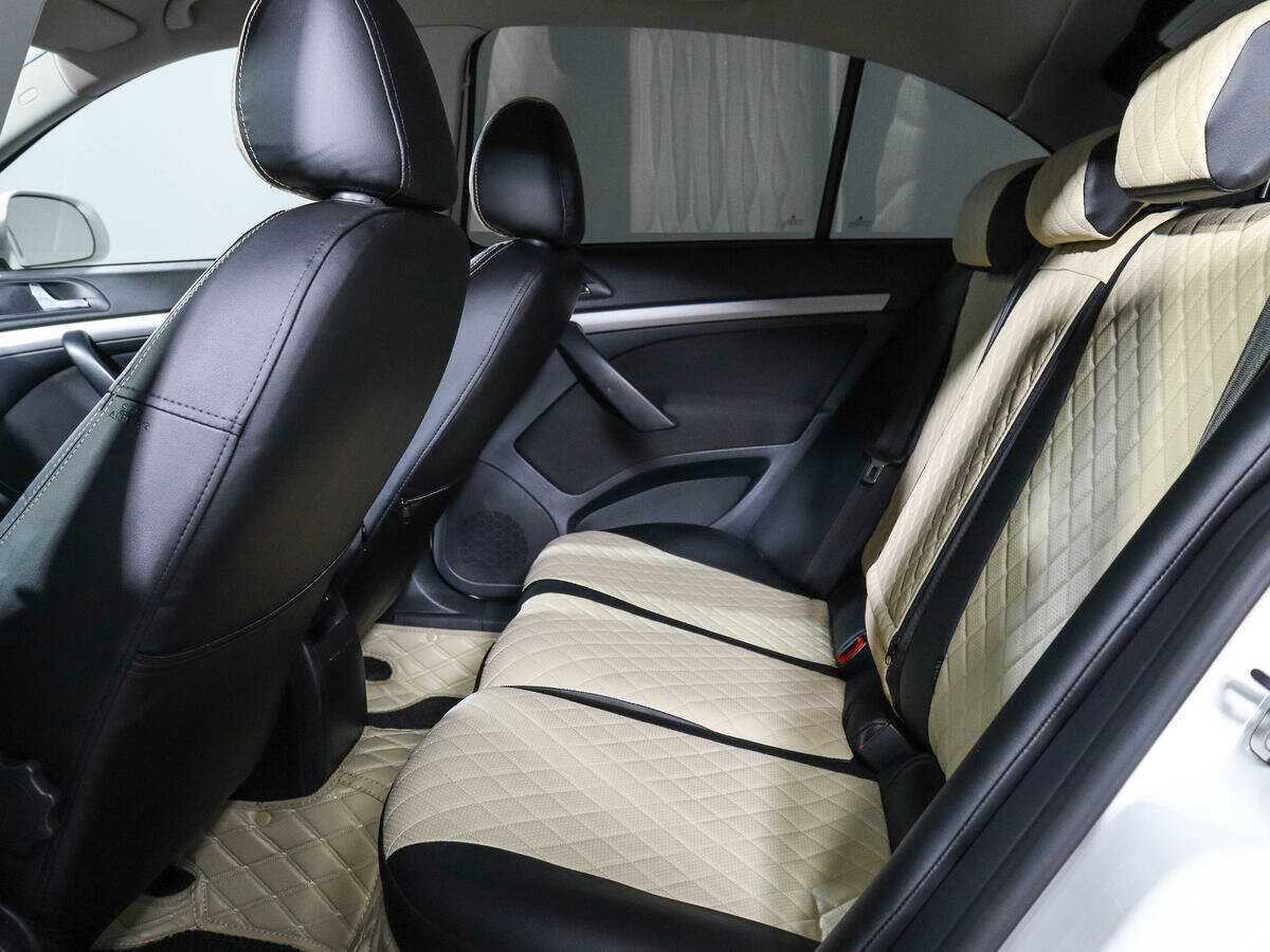 Skoda Octavia с пробегом — 2012 год. Фото: #7