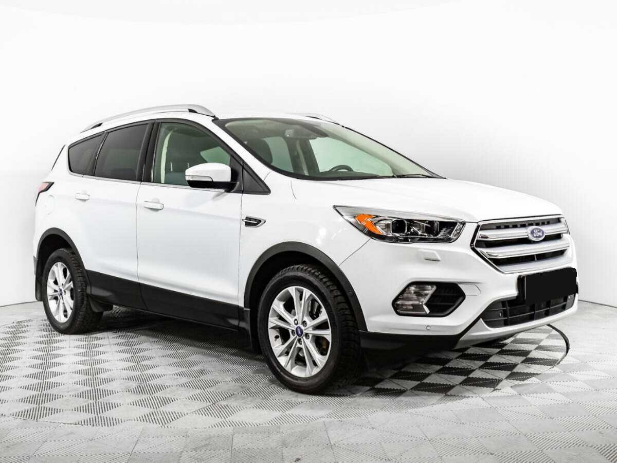 Ford Kuga с пробегом — 2017 год. Фото: #2