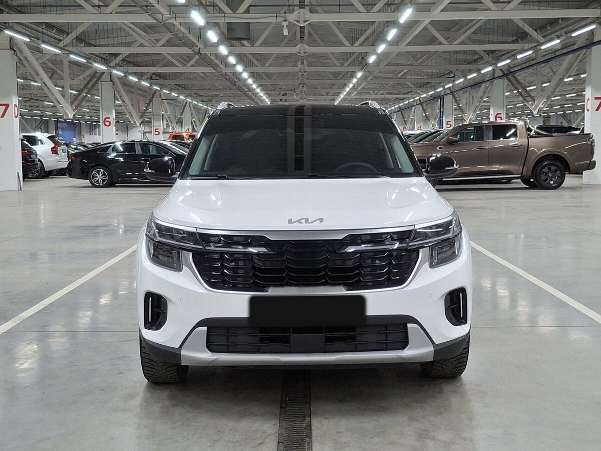 Kia Seltos с пробегом — 2024 год. Фото: #1