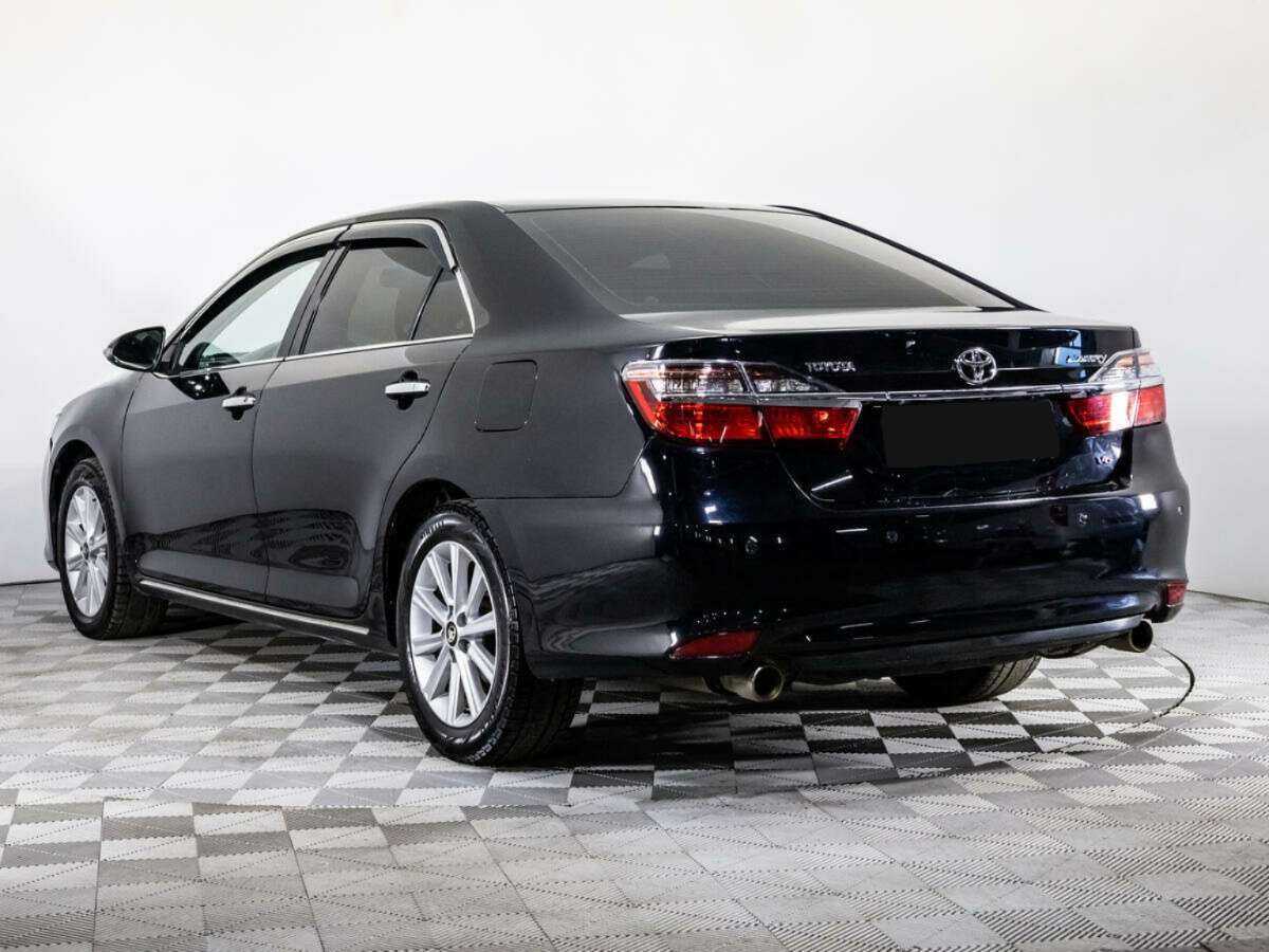 Toyota Camry с пробегом — 2013 год. Фото: #6