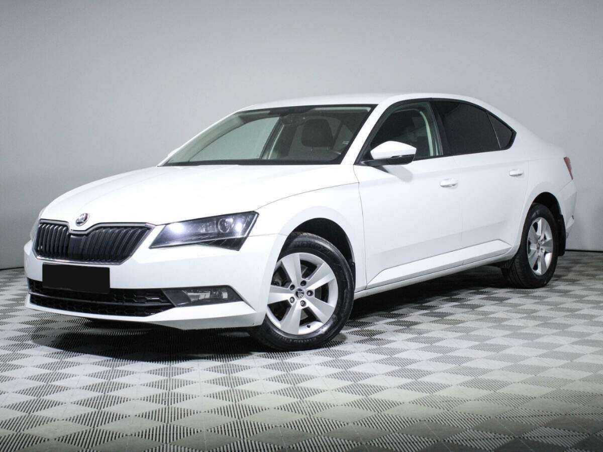 Skoda Superb с пробегом — 2017 год. Фото: #0