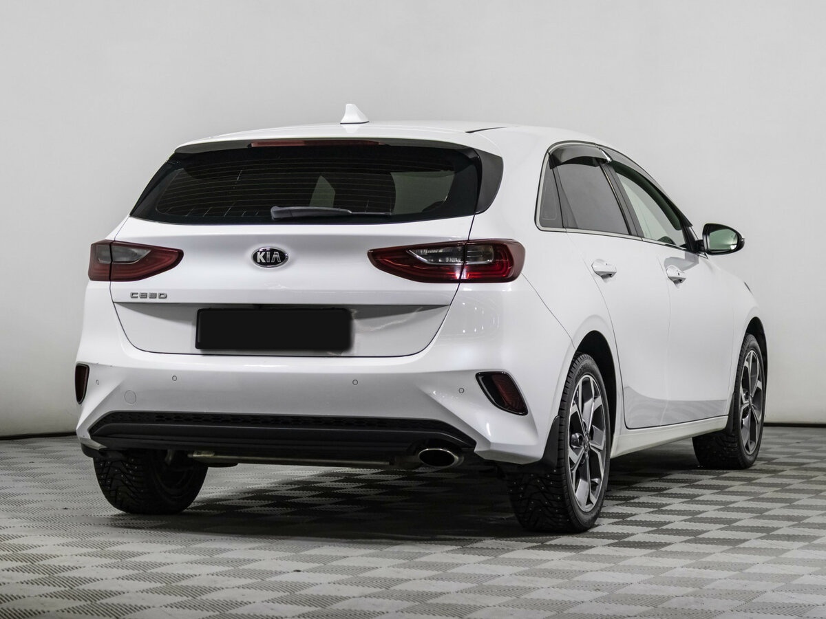 Kia Ceed с пробегом — 2021 год. Фото: #3