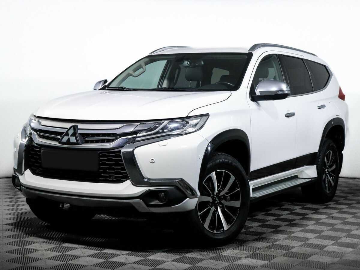 Mitsubishi Pajero Sport с пробегом — 2019 год. Фото: #0