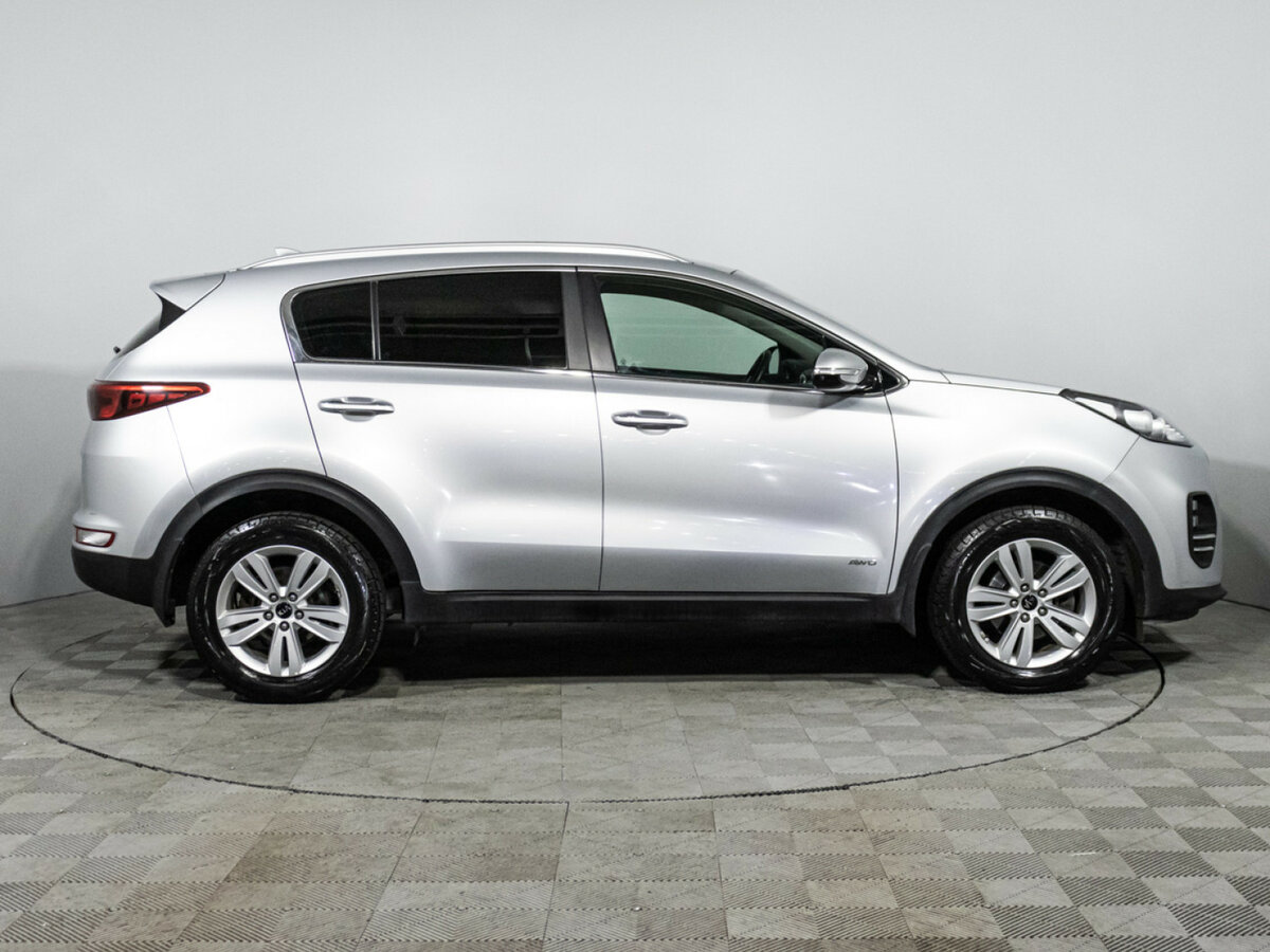Kia Sportage с пробегом — 2016 год. Фото: #3