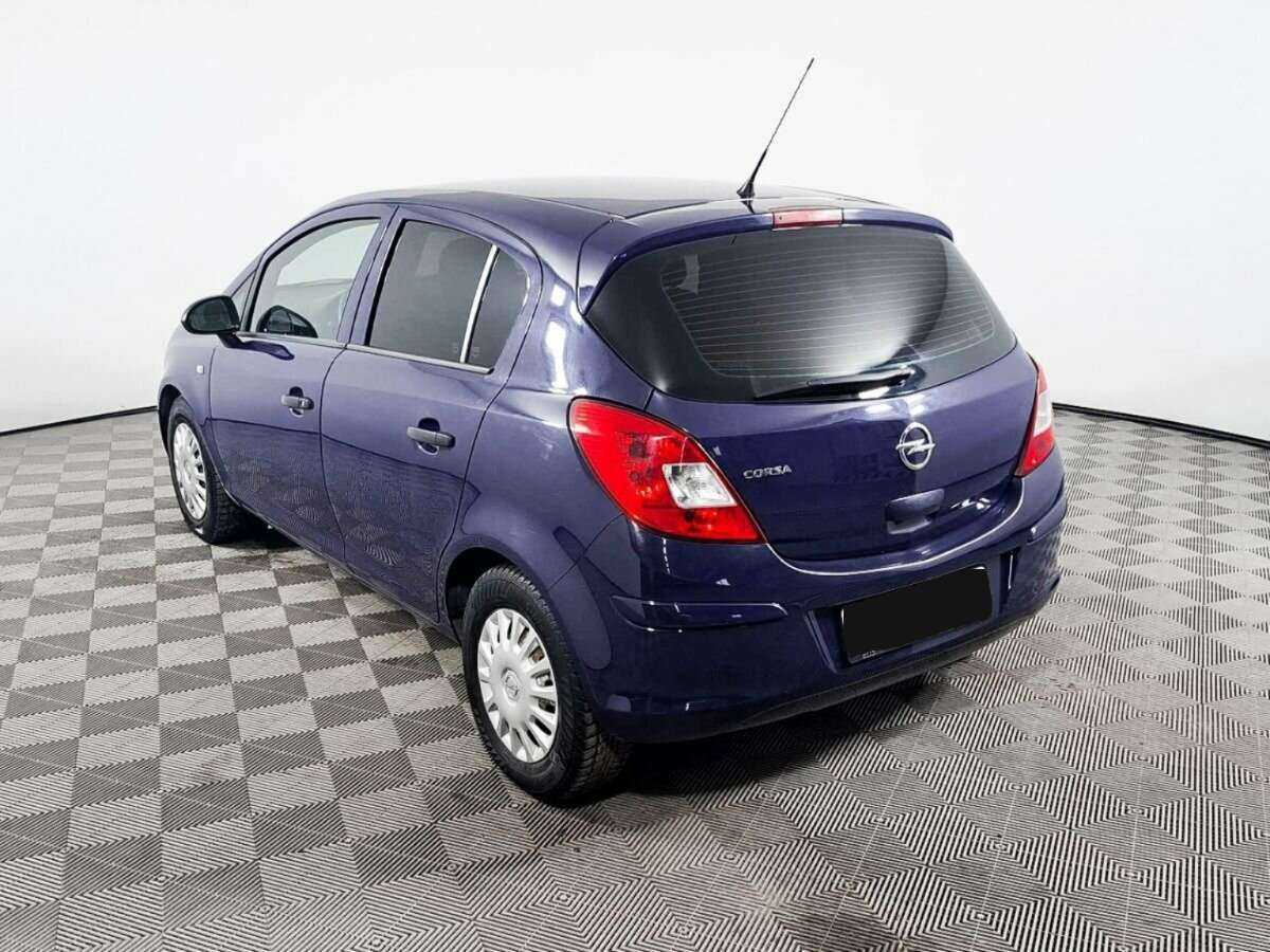 Opel Corsa с пробегом — 2012 год. Фото: #6