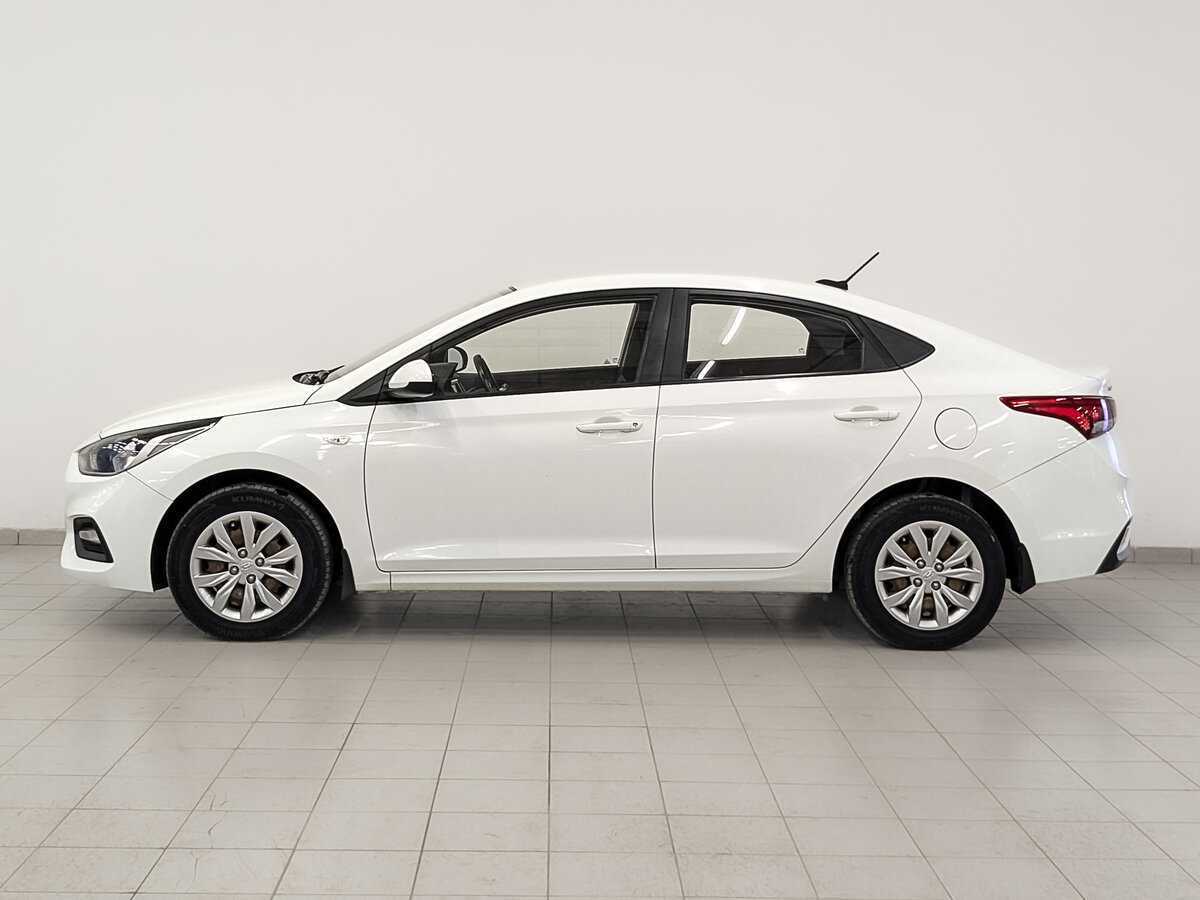Hyundai Solaris с пробегом — 2017 год. Фото: #7