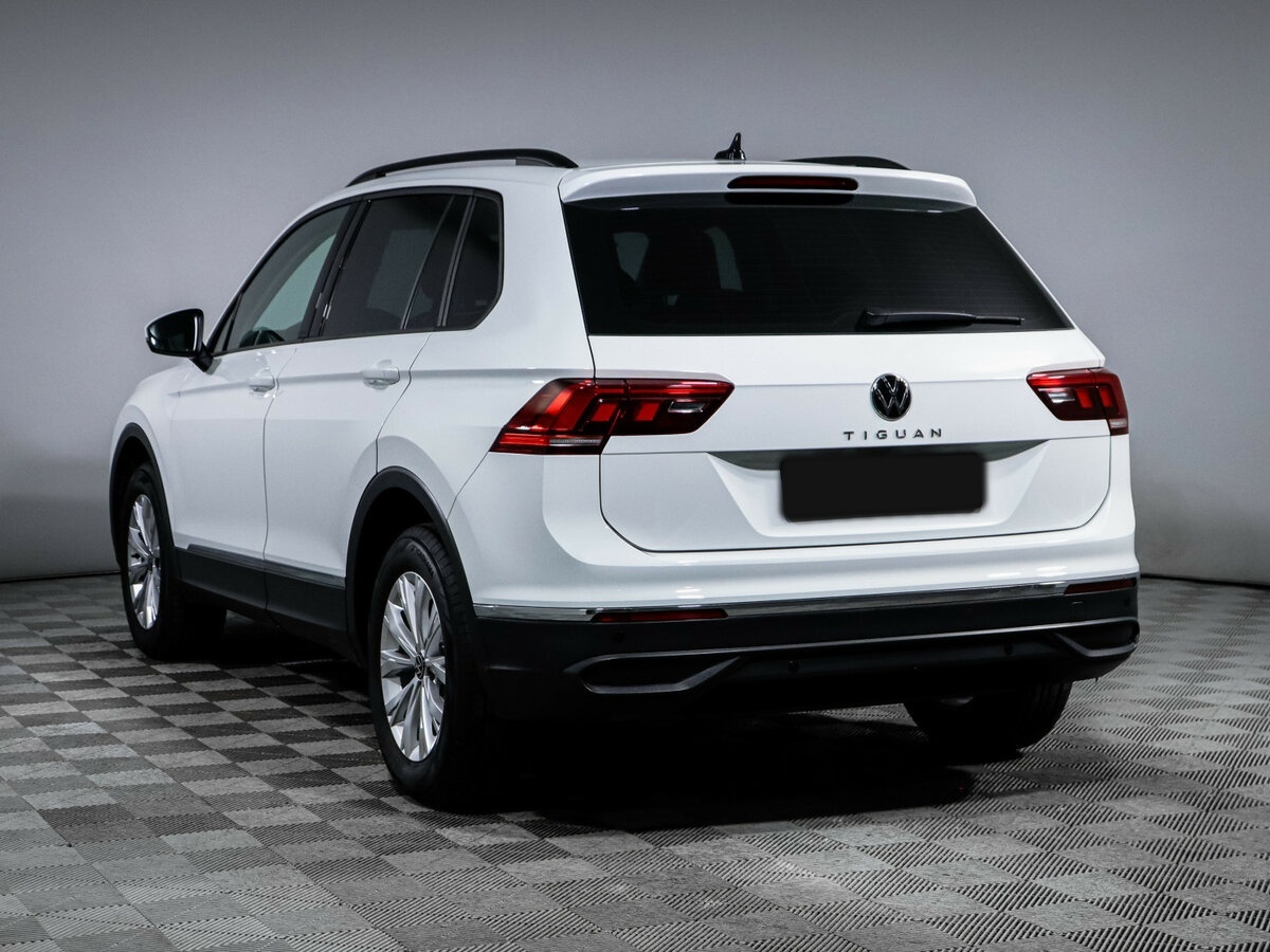 Volkswagen Tiguan с пробегом — 2021 год. Фото: #6