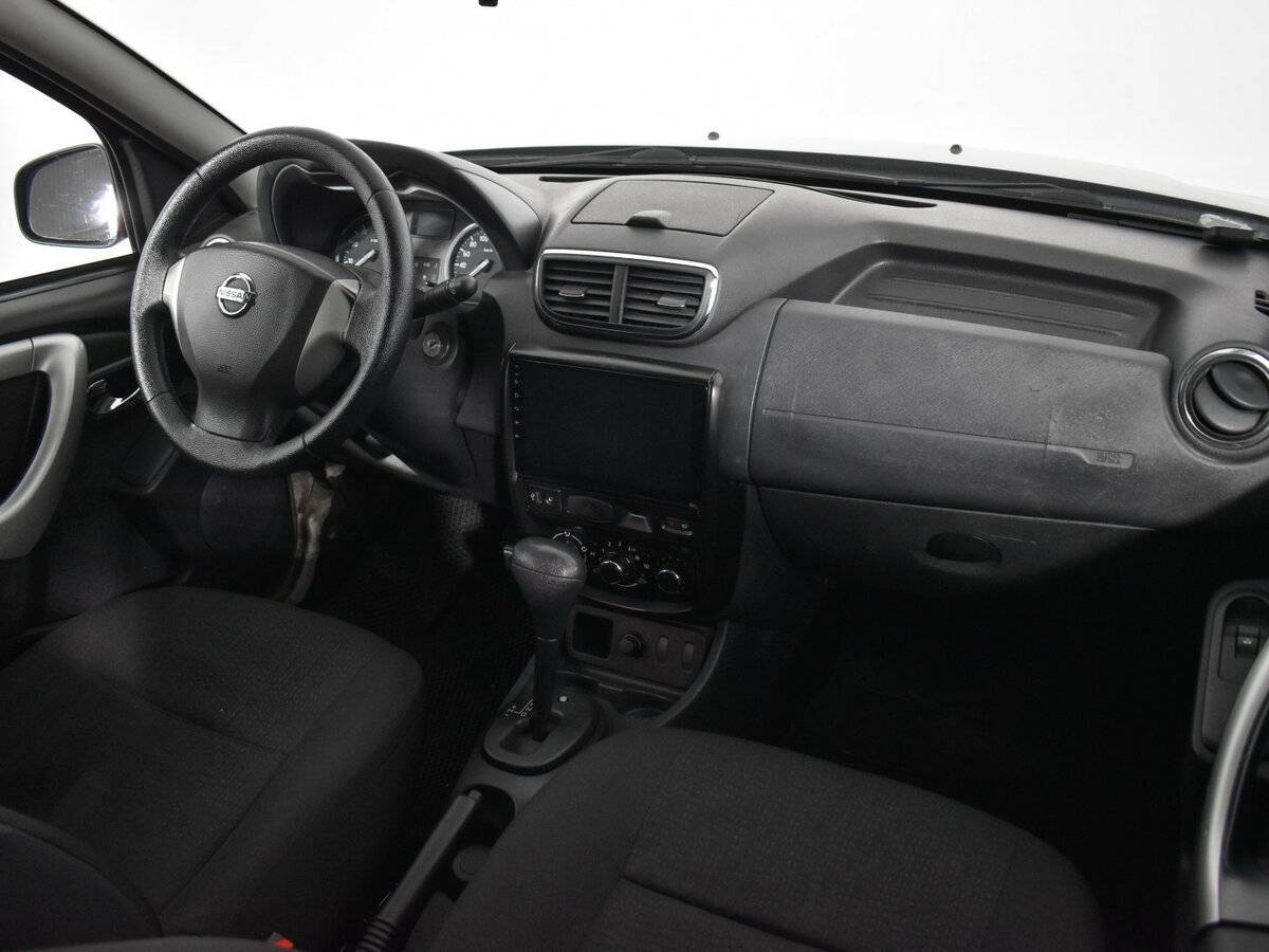 Nissan Terrano с пробегом — 2014 год. Фото: #9