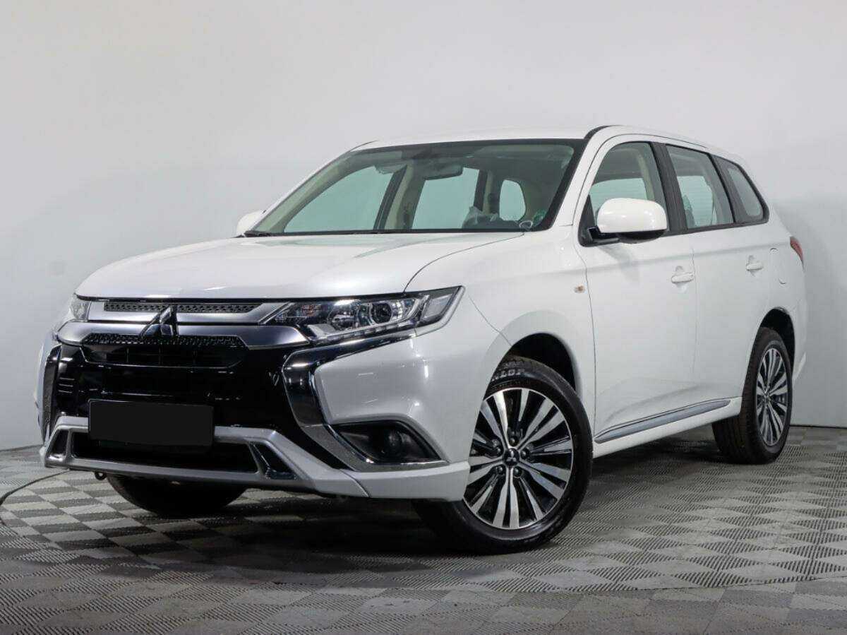 Mitsubishi Outlander с пробегом — 2022 год. Посмотреть фото