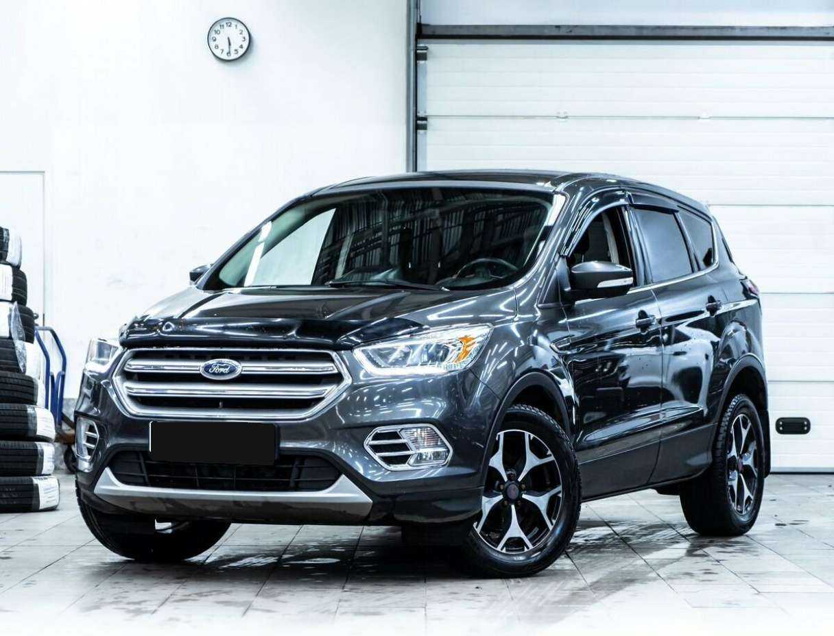 Ford Kuga с пробегом — 2017 год. Посмотреть фото