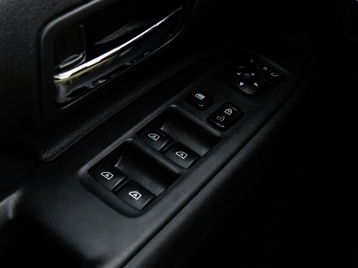 Mitsubishi Outlander с пробегом — 2019 год. Фото: #18