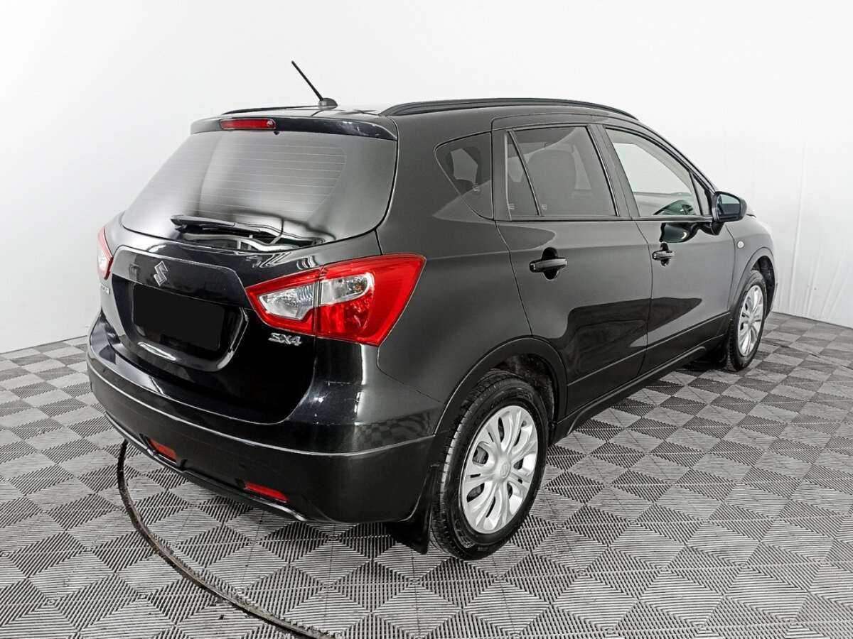 Suzuki SX4 с пробегом — 2016 год. Фото: #4