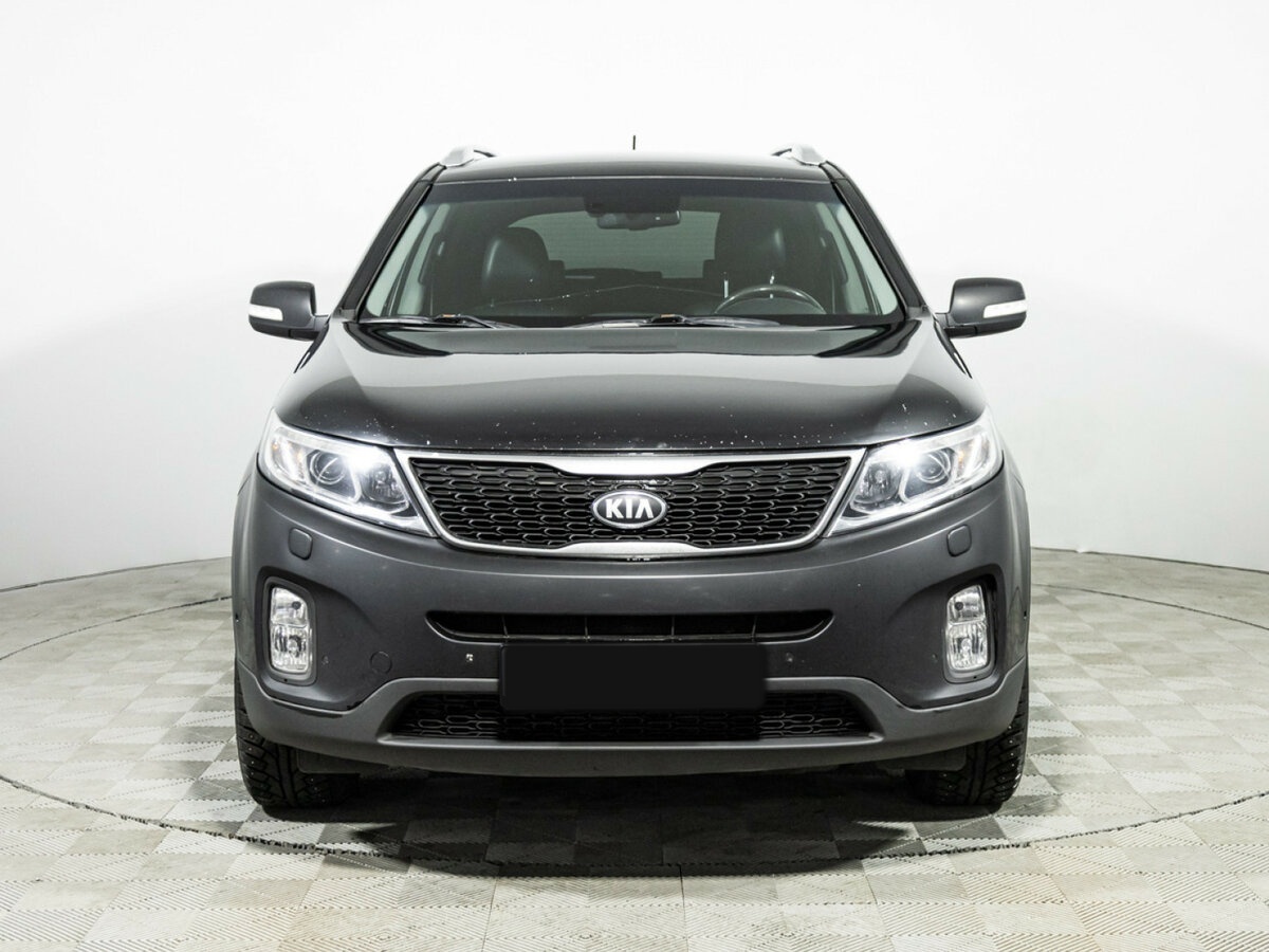Kia Sorento с пробегом — 2018 год. Фото: #1