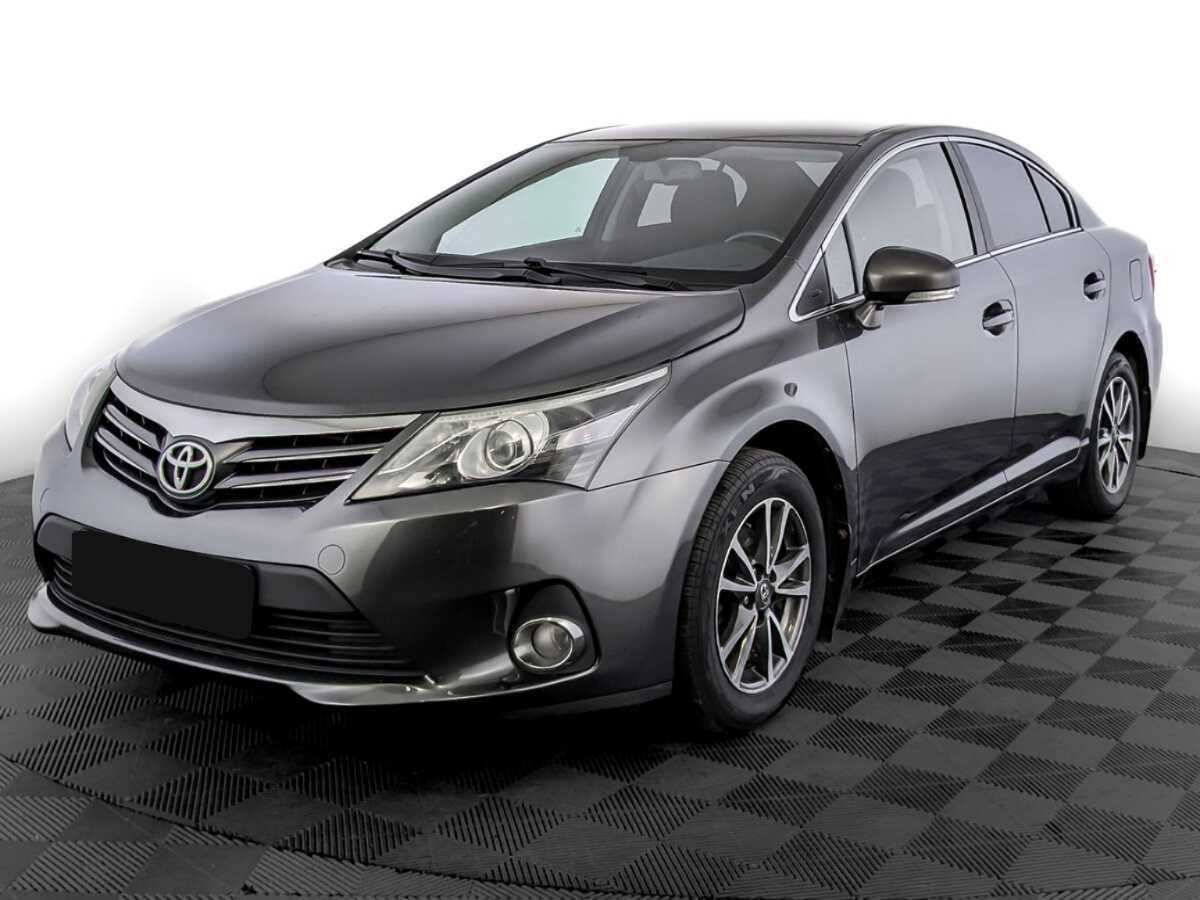 Toyota Avensis с пробегом — 2012 год. Посмотреть фото