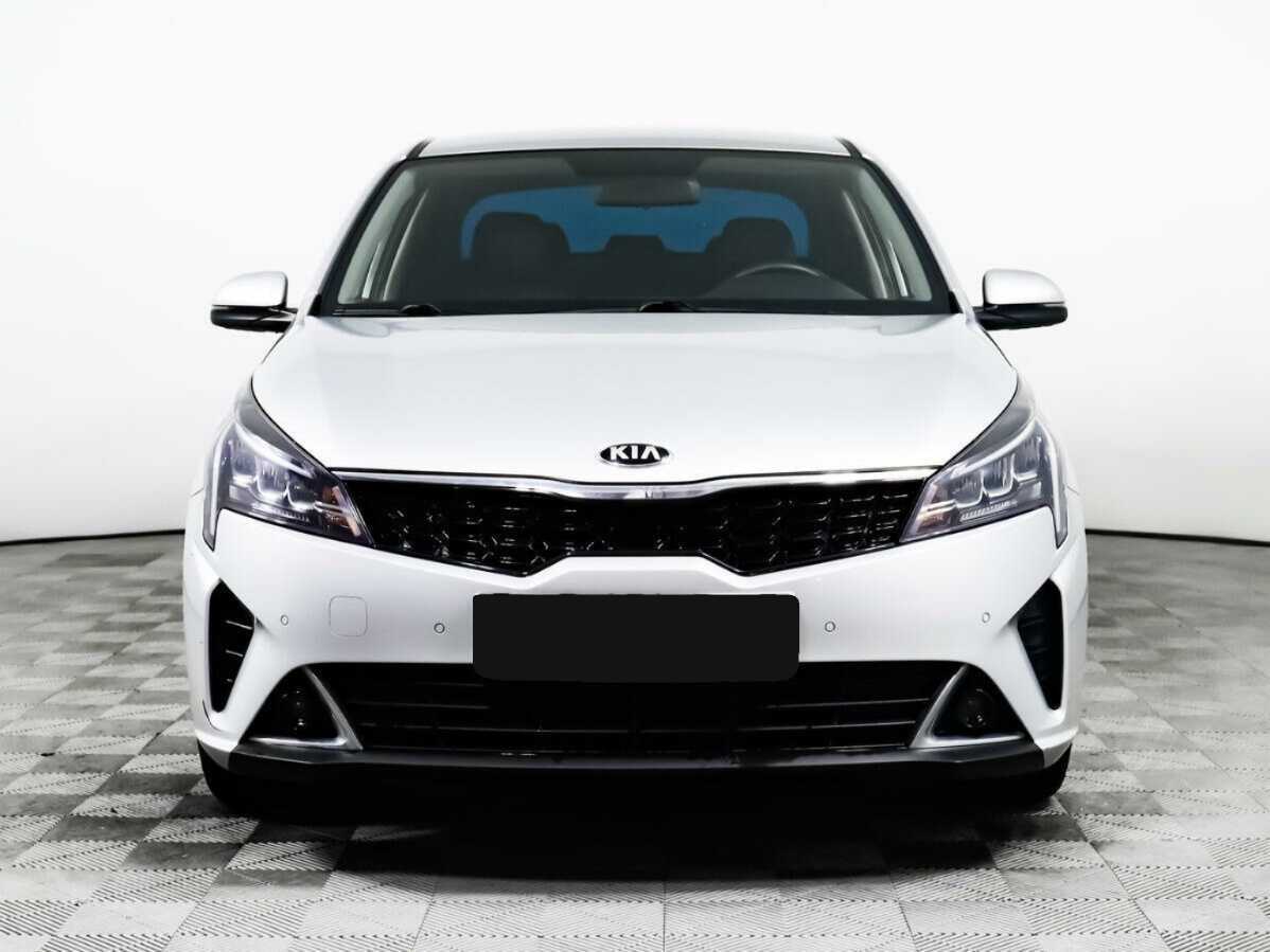 Kia Rio с пробегом — 2021 год. Фото: #1