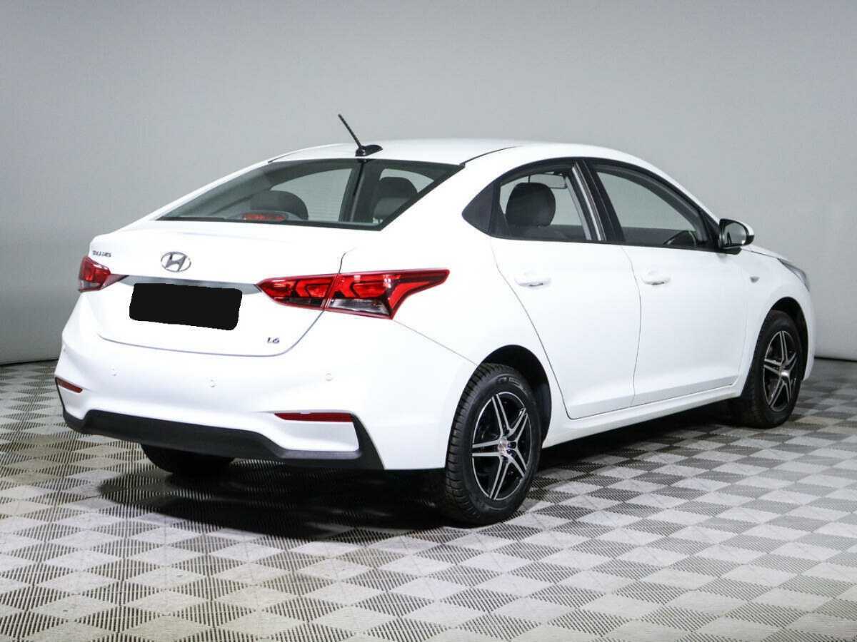 Hyundai Solaris с пробегом — 2020 год. Фото: #4