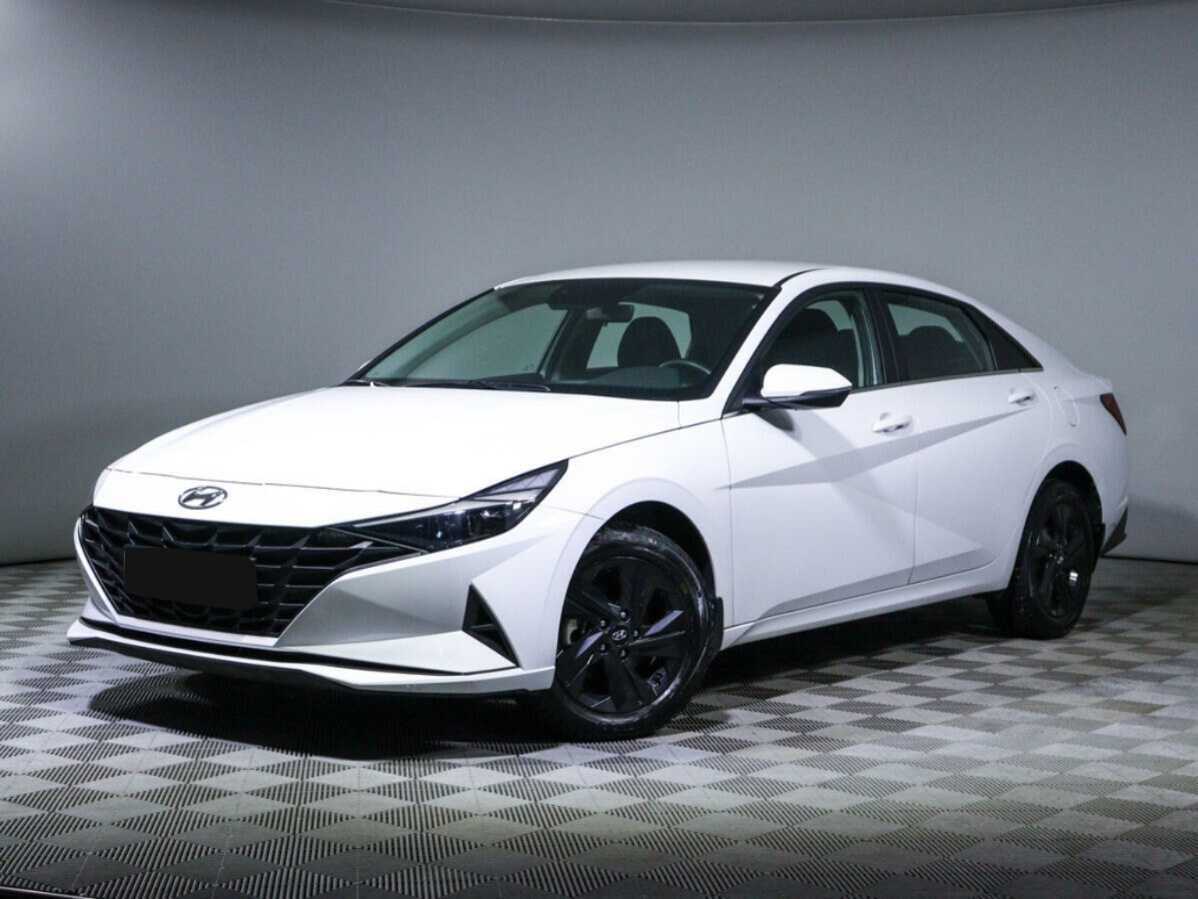 Hyundai Elantra с пробегом — 2021 год. Фото: #0