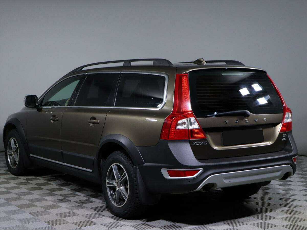 Volvo XC70 с пробегом — 2012 год. Фото: #4