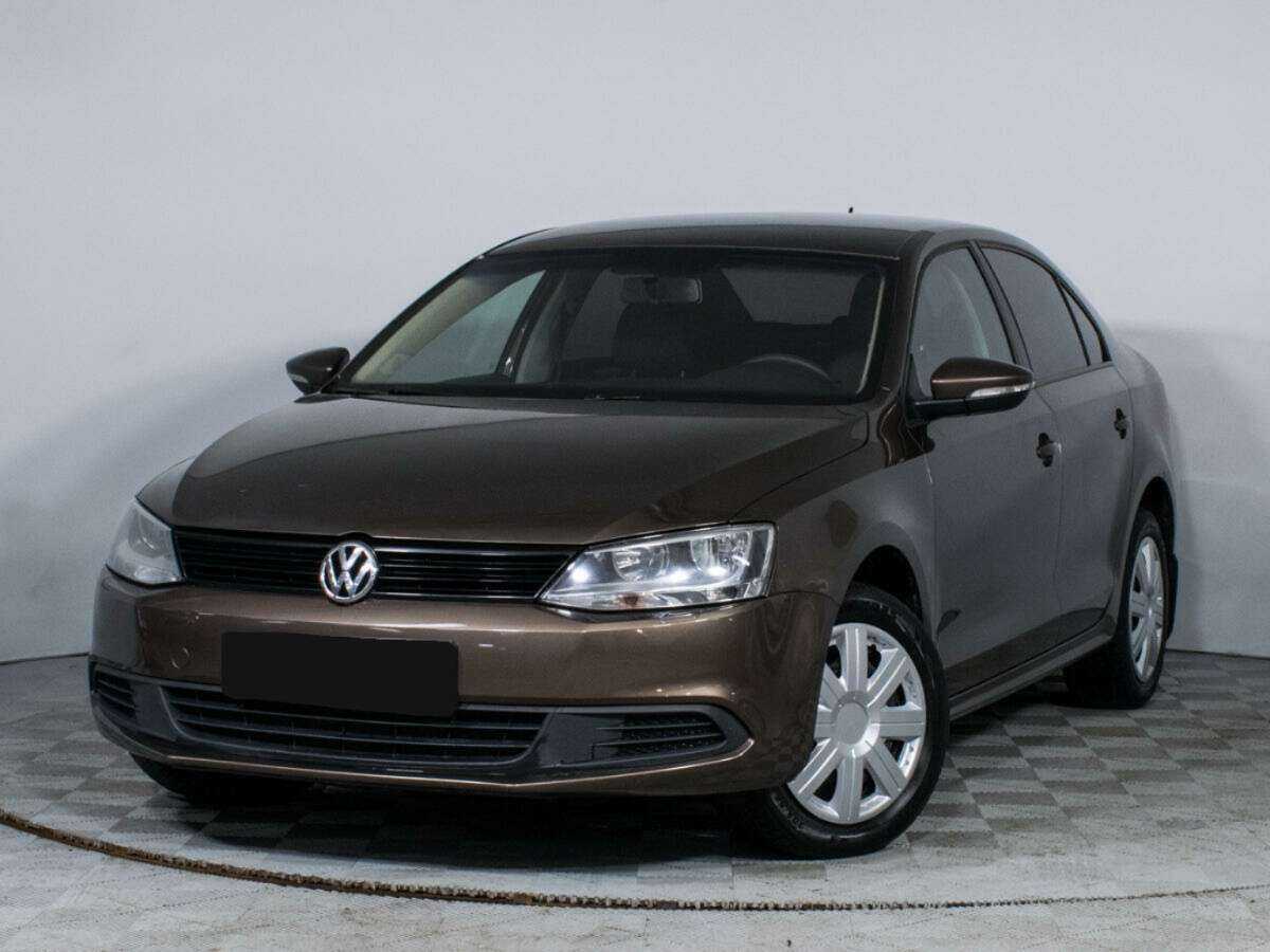 Volkswagen Jetta с пробегом — 2012 год. Фото: #0