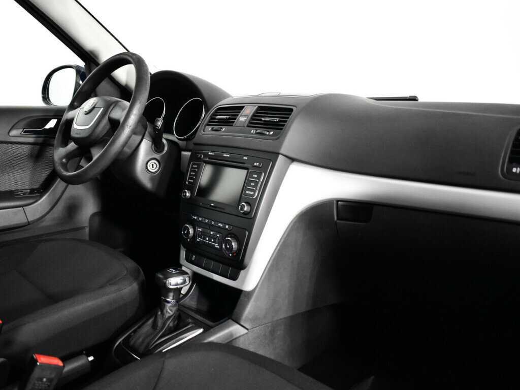 Skoda Yeti с пробегом — 2012 год. Фото: #8