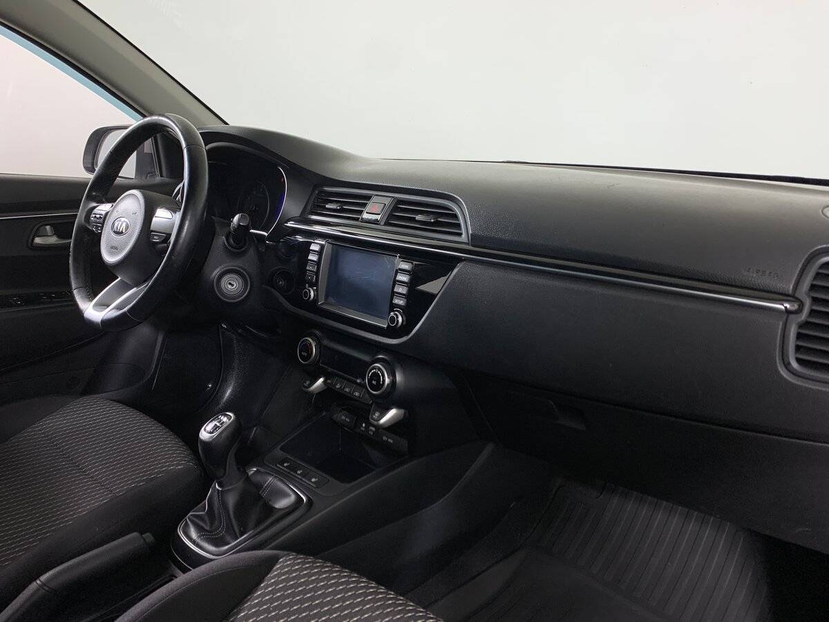 Kia Rio с пробегом — 2018 год. Фото: #12