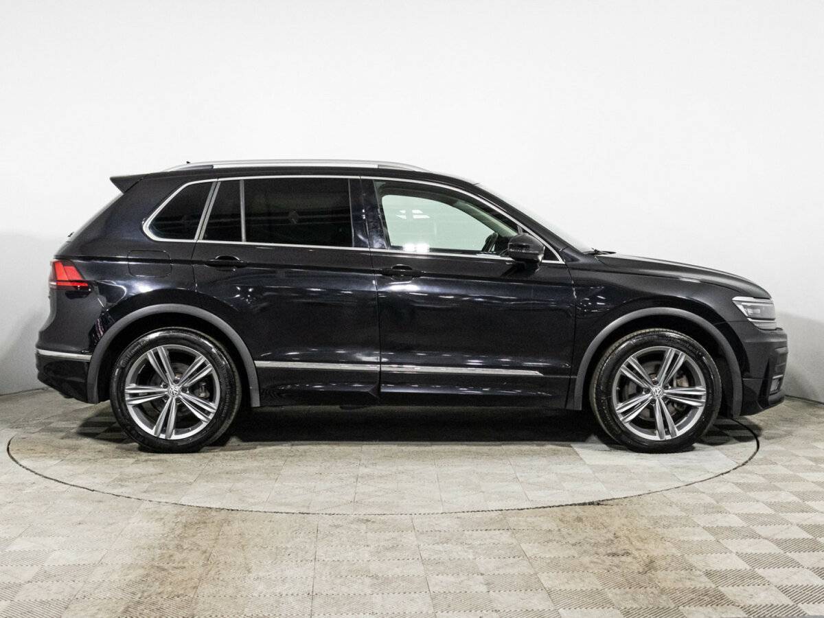 Volkswagen Tiguan с пробегом — 2018 год. Фото: #3