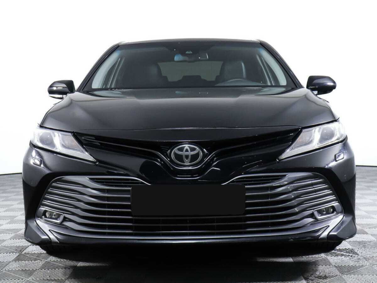 Toyota Camry с пробегом — 2019 год. Фото: #0
