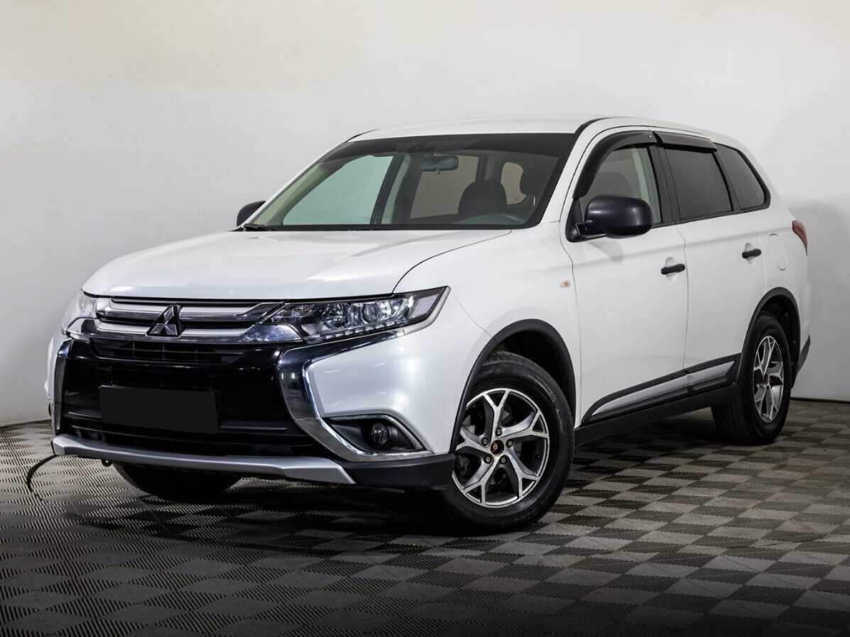 Mitsubishi Outlander с пробегом — 2018 год. Посмотреть фото