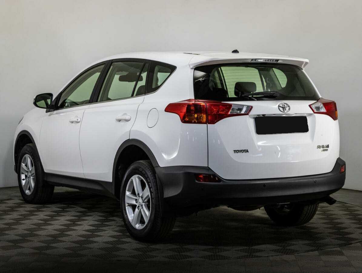 Toyota RAV4 с пробегом — 2013 год. Фото: #5
