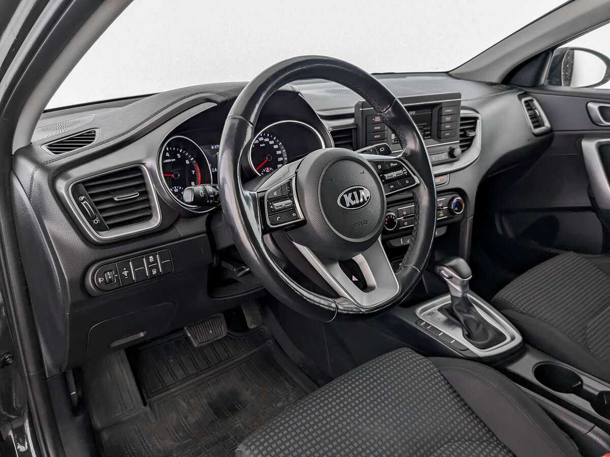 Kia Ceed с пробегом — 2020 год. Фото: #13