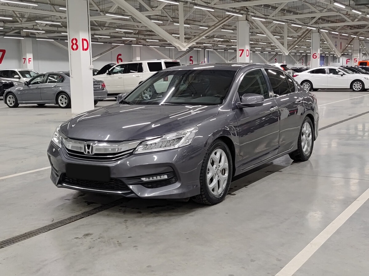 Honda Accord с пробегом — 2016 год. Посмотреть фото
