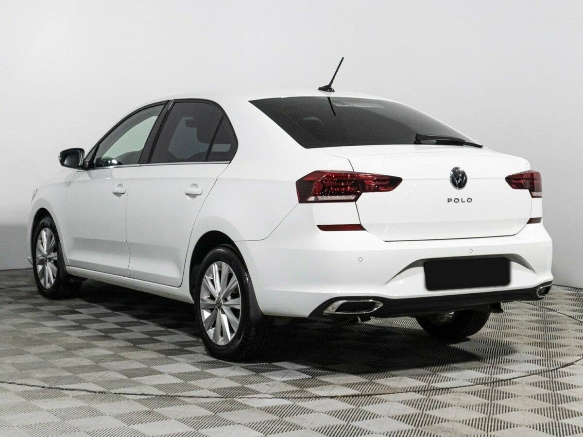 Volkswagen Polo с пробегом — 2020 год. Фото: #6
