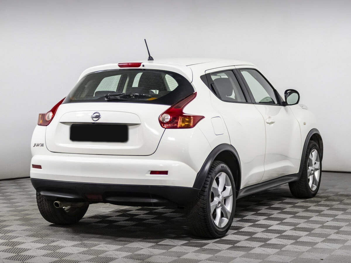 Nissan Juke с пробегом — 2012 год. Фото: #3