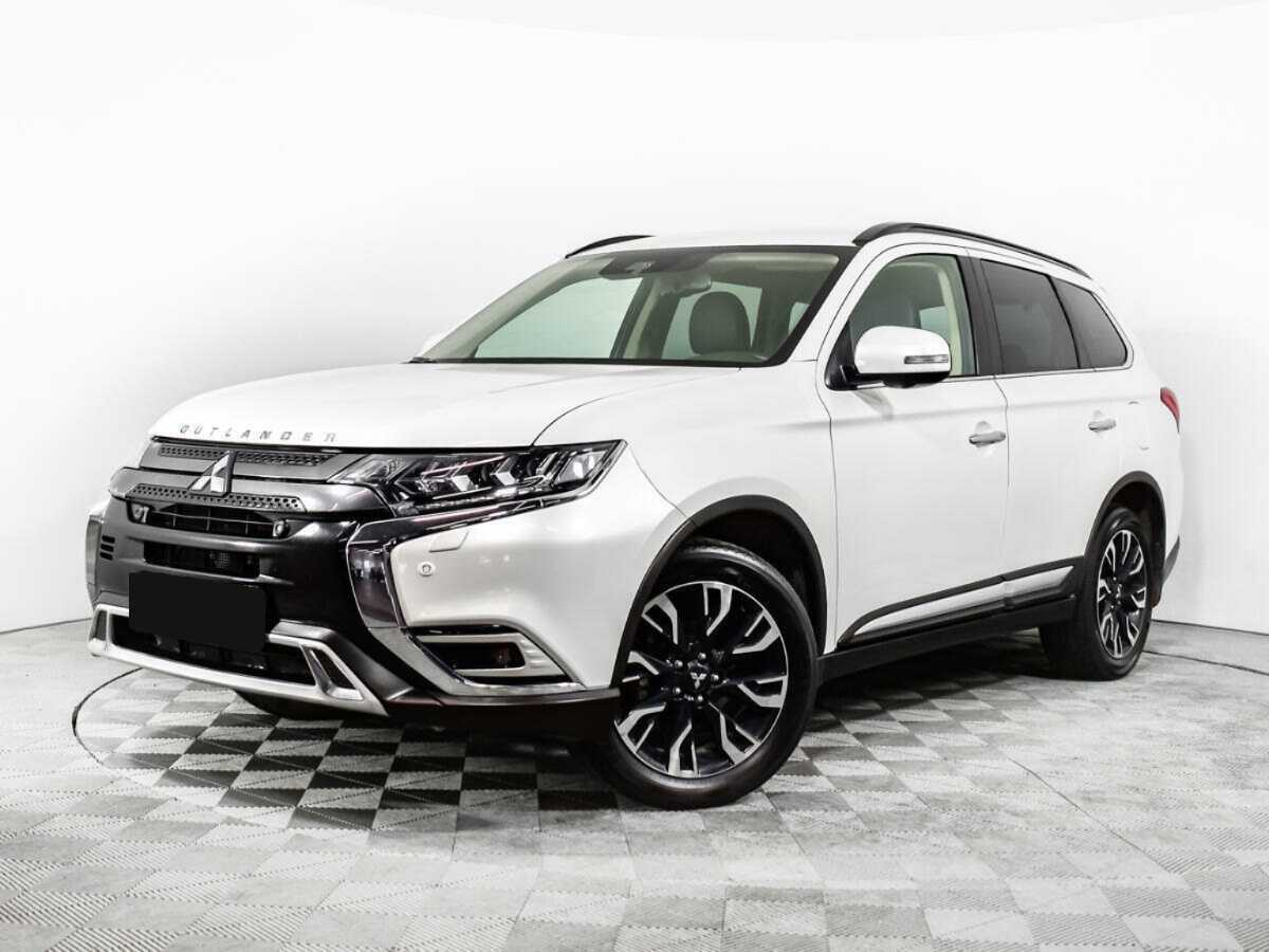 Mitsubishi Outlander с пробегом — 2021 год. Фото: #0