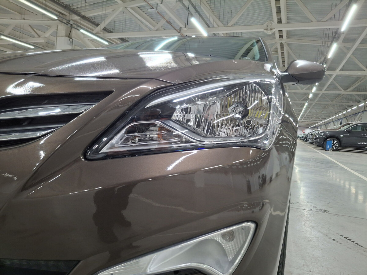 Hyundai Solaris с пробегом — 2015 год. Фото: #15